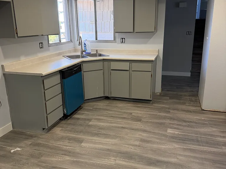 3819 W Mauna Loa Ln — Photo 3