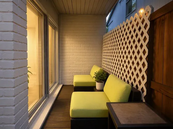 909 Silber Rd APT 28E, Houston, TX 77024