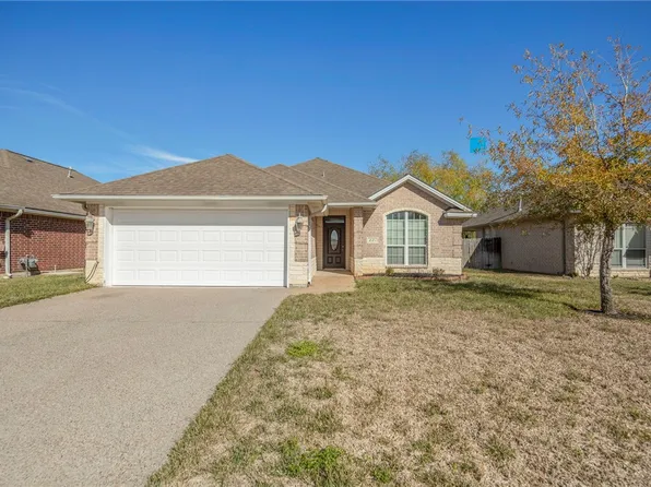 221 Karten Ln, College Station, TX 77845