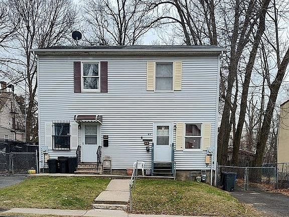 2nd image of 65 Hamilton St
