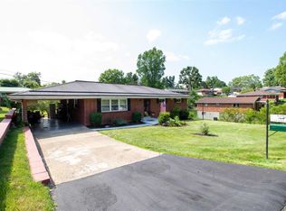 2751 Lorraine St, Ashland, KY 41102
