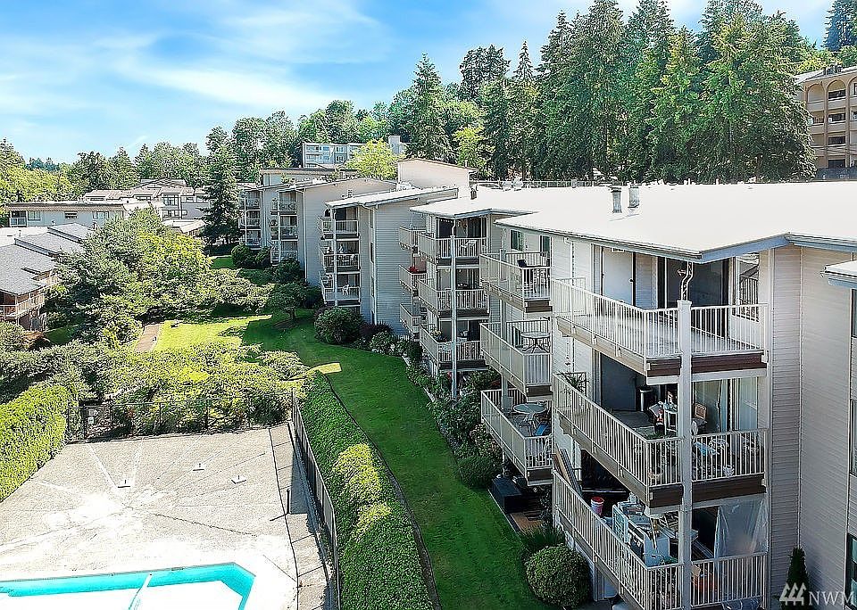 1st image of 2920 76th Ave SE APT 410