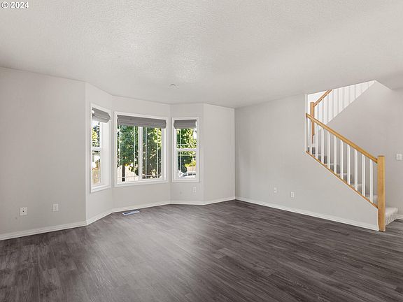 5th image of 5700 NE 82nd Ave APT C18