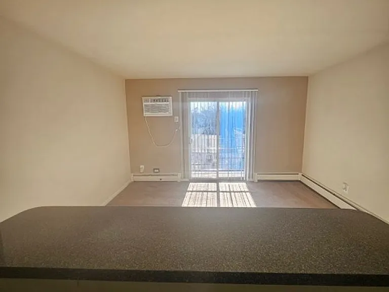 Providence Manor Apartments — Photo 17