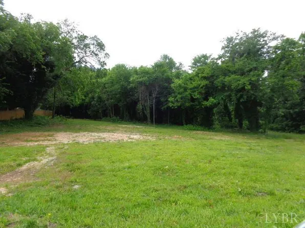 203 Cook Ave, Brookneal, VA 24528