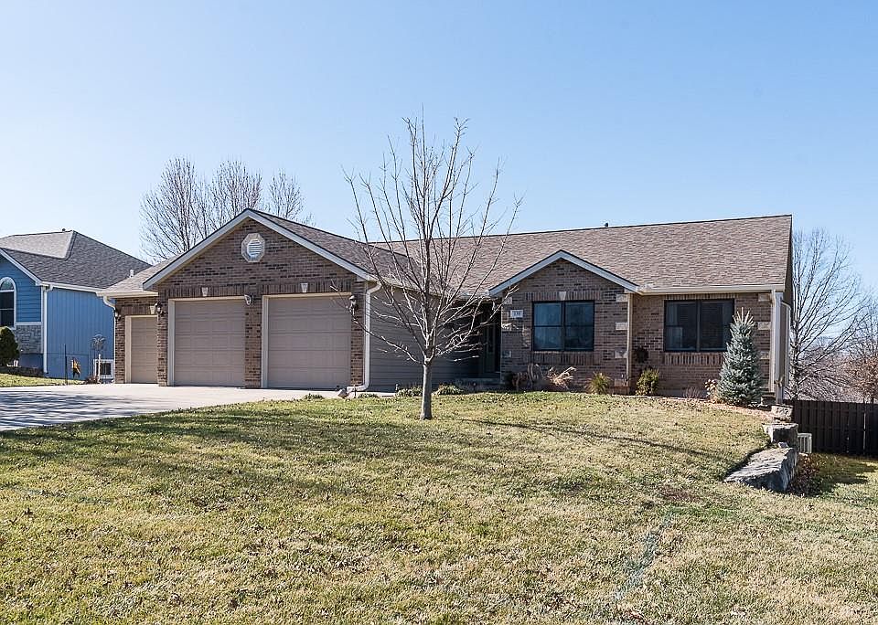 1st image of 130 Rawlings Dr