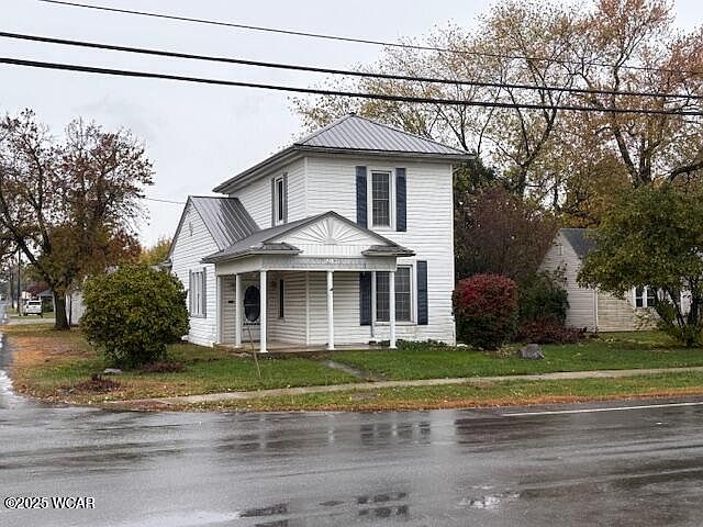 2nd image of 316 E 4th St