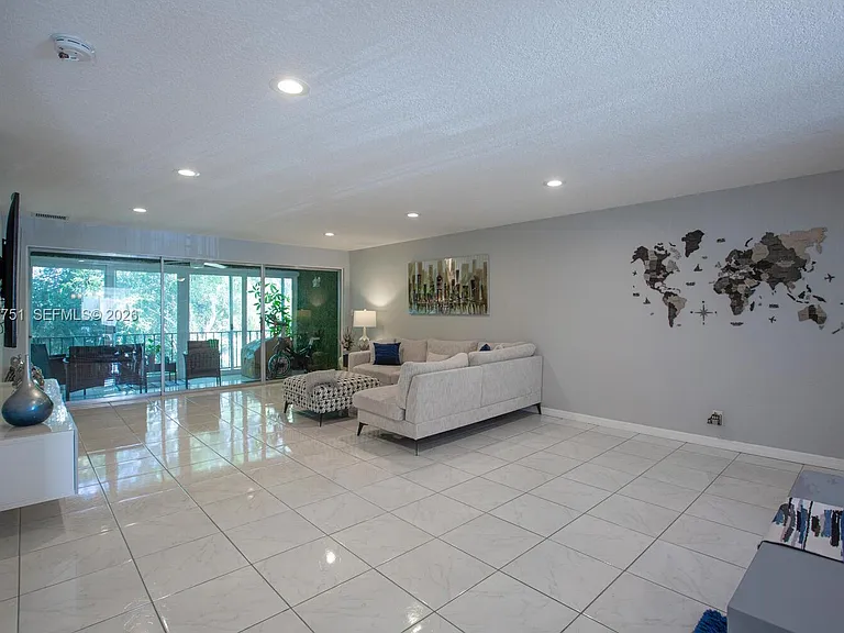 3615 Citrus Trce #4 — Photo 3