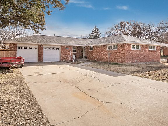 2nd image of 3715 Lynette Dr