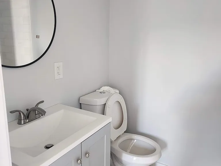 2131 S 11th St #3F — Photo 6