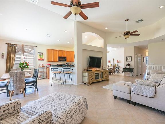 3rd image of 6816 Ascot Dr Unit 202
