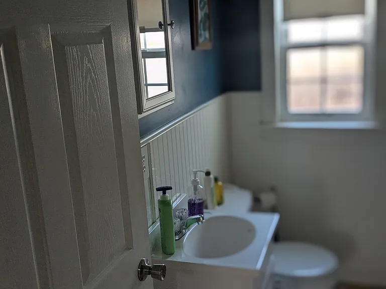 16 Gilbert Rd — Photo 8