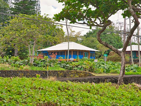 26th image of 2070 Kalanianaole St