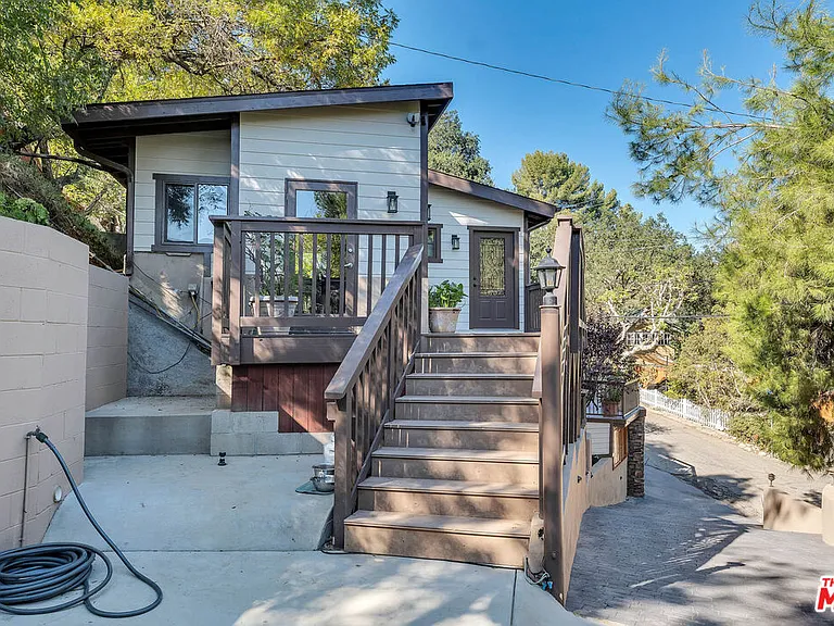 21832 Canon Dr — Photo 16