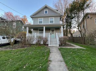 26 Gordon Rd, Erdenheim, PA 19038