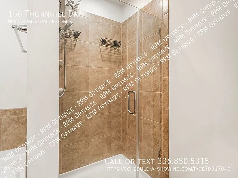 156 Thornhill Dr — Photo 7