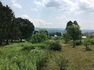 Oak Dr, Lehighton, PA 18235