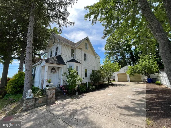 333 Swarthmore Ave, Folsom, PA 19033