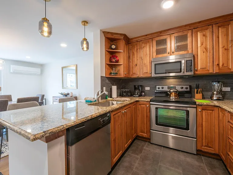 1355 Lowell Ave #5031 — Photo 8