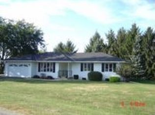 533 Matthews Ct, Oneida, IL 61467