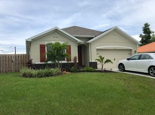 211 SW South Quick Cir, Port Saint Lucie, FL 34953
