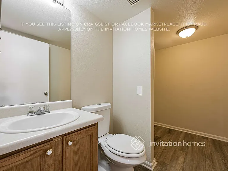11303 Haswell Ct — Photo 17