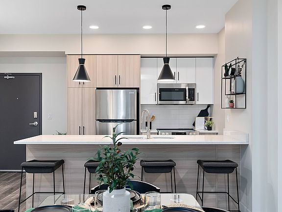 3rd image of 565 Griesbach Parade NW #1349970