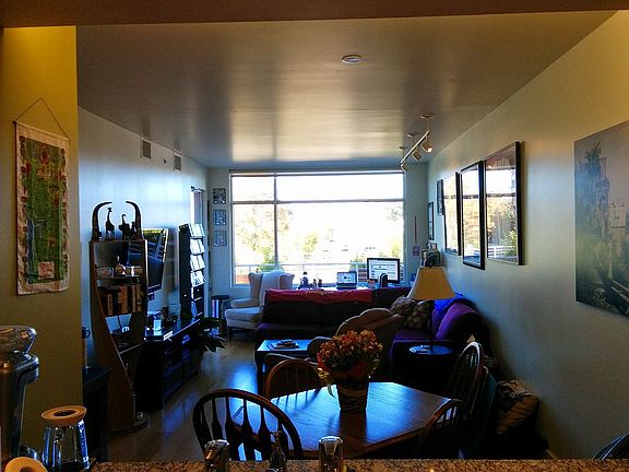 5th image of 210 Lee Barton Dr Unit 219