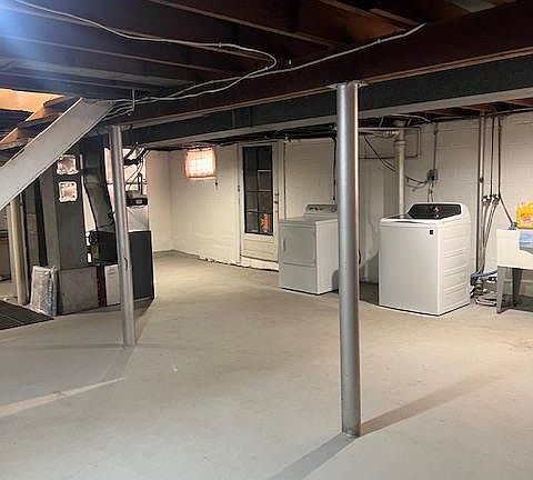 5th image of 25 March Pl