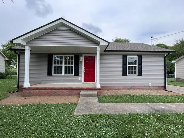 1631 Hannibal Dr, Oak Grove, KY 42262