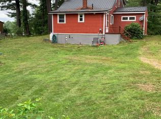 118 Pond St, Newton, NH 03858