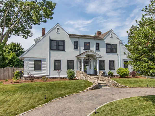 75 Sea Beach Drive, Stamford, CT 06902