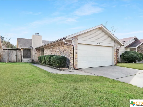 109 Rattan Dr, Victoria, TX 77901