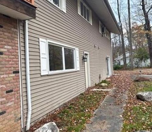 5th image of 17866 Leggett Rd
