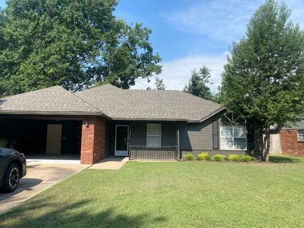 602 N 37th Pl, Rogers, AR 72756