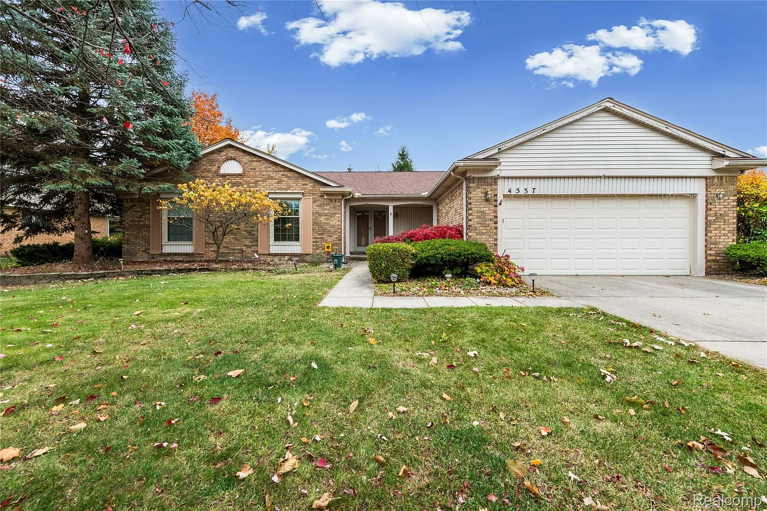 4537 Whisper Way Dr photo 1