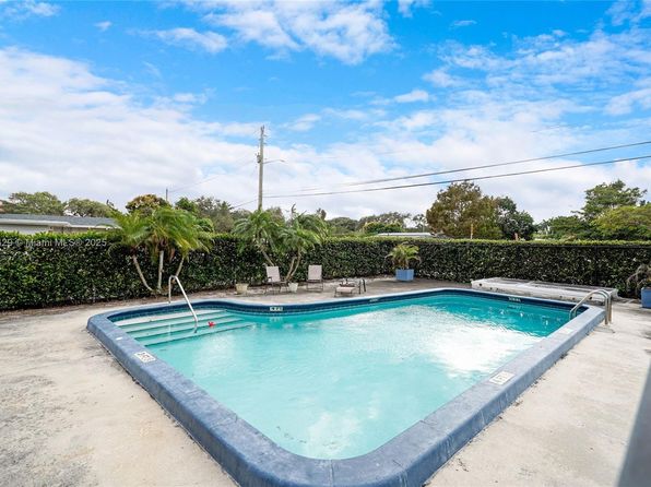 5100 SW 90th Ave APT 106, Cooper City, FL 33328