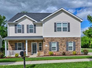 6733 Colonial Garden Dr, Huntersville, NC 28078