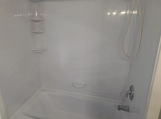 905 Robert E Lee Dr, Wilmington, NC 28412