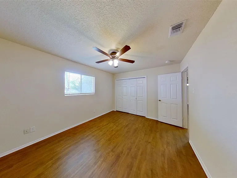 2107 Magnolia Dr #B — Photo 25