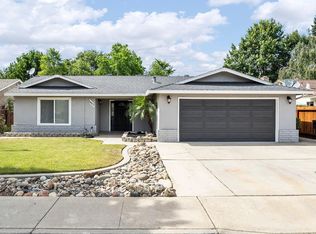 1462 E D St, Oakdale, CA 95361