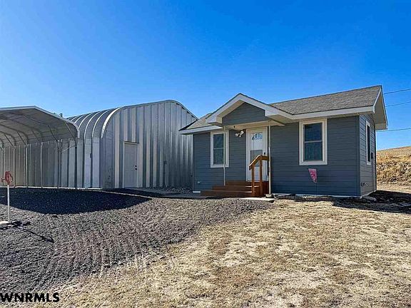 3rd image of 40832 Ore Rd