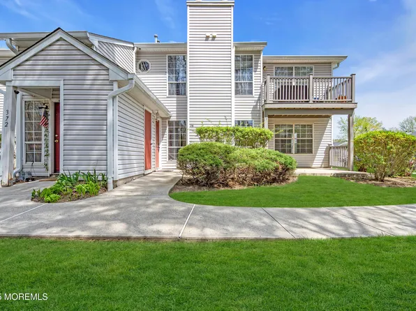 370 Mayfair Place, Morganville, NJ 07751