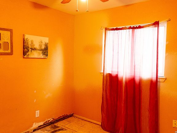 4th image of 1659 Amanda St