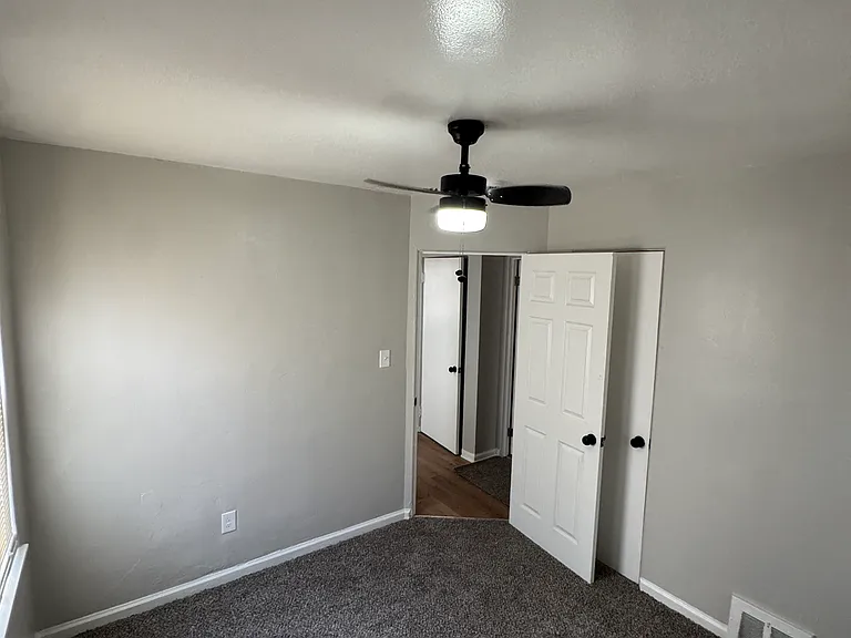 18268 Faust Ave — Photo 2
