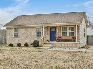 7113 Whipple Rd, Louisville, KY 40272