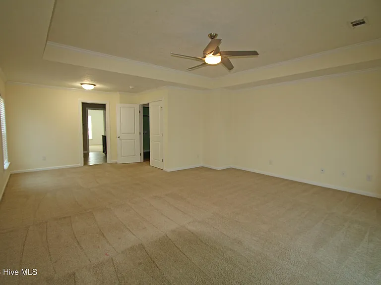 7218 Hoffman Dr — Photo 13