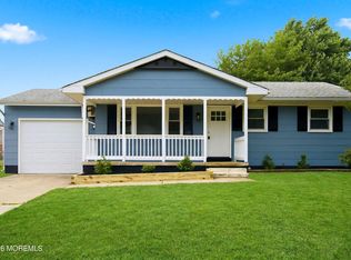 212 Twin Lakes Boulevard, Little Egg Harbor, NJ 08087