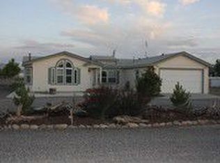 420 Buena Vista Dr, Battle Mountain, NV 89820