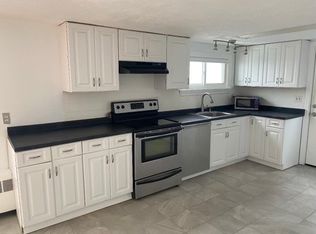 218 Wilson Rd #2, Nahant, MA 01908